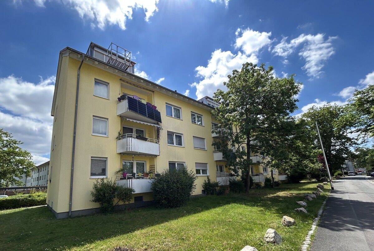 Gepflegte 3-Zimmer-Wohnung in Erlangen – 91052 Erlangen – Bild 1 von 8