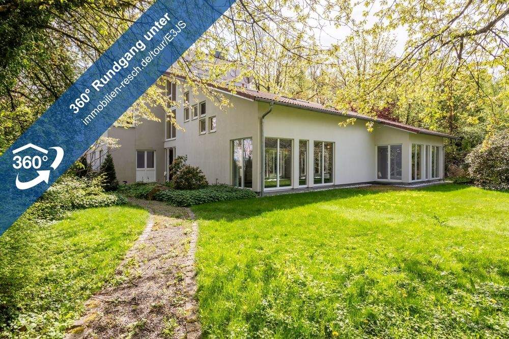 Exklusive Villa mit Hallenbad und 1.993 m² Grundstück - Wohnen auf höchstem Niveau in Passau-Haidenhof – Passau – Bild 1 von 9
