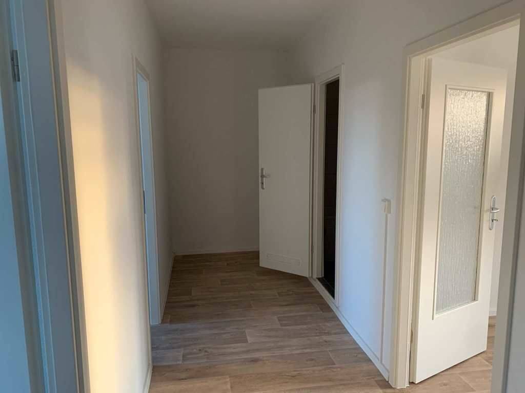 Frisch sanierte 3-Zimmerwohnung mit Balkon und großer Wohnküche
