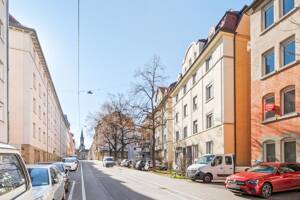 Traumhafte Altbauwohnung mit 2,80 m Stuckdecken, Loggia & hochwertiger Sanierung – 70178 Stuttgart – Vorschaubild 8