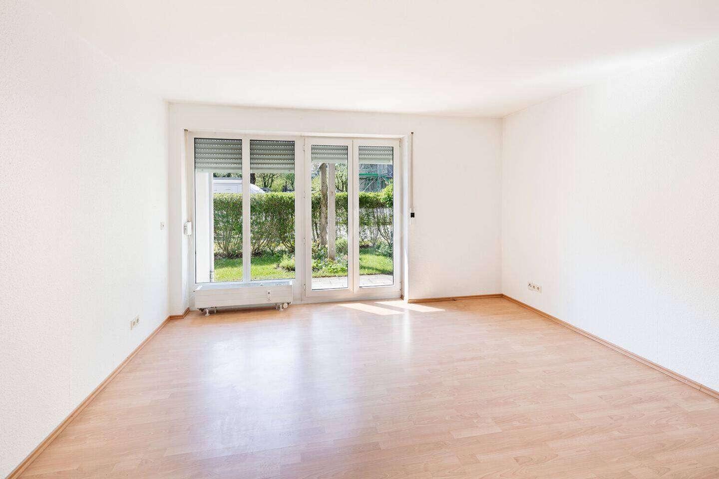 Attraktive 2-Zimmer-Gartenwohnung in ruhiger Lage - ideal zur Eigennutzung oder als Kapitalanlage – München – Vorschaubild 3