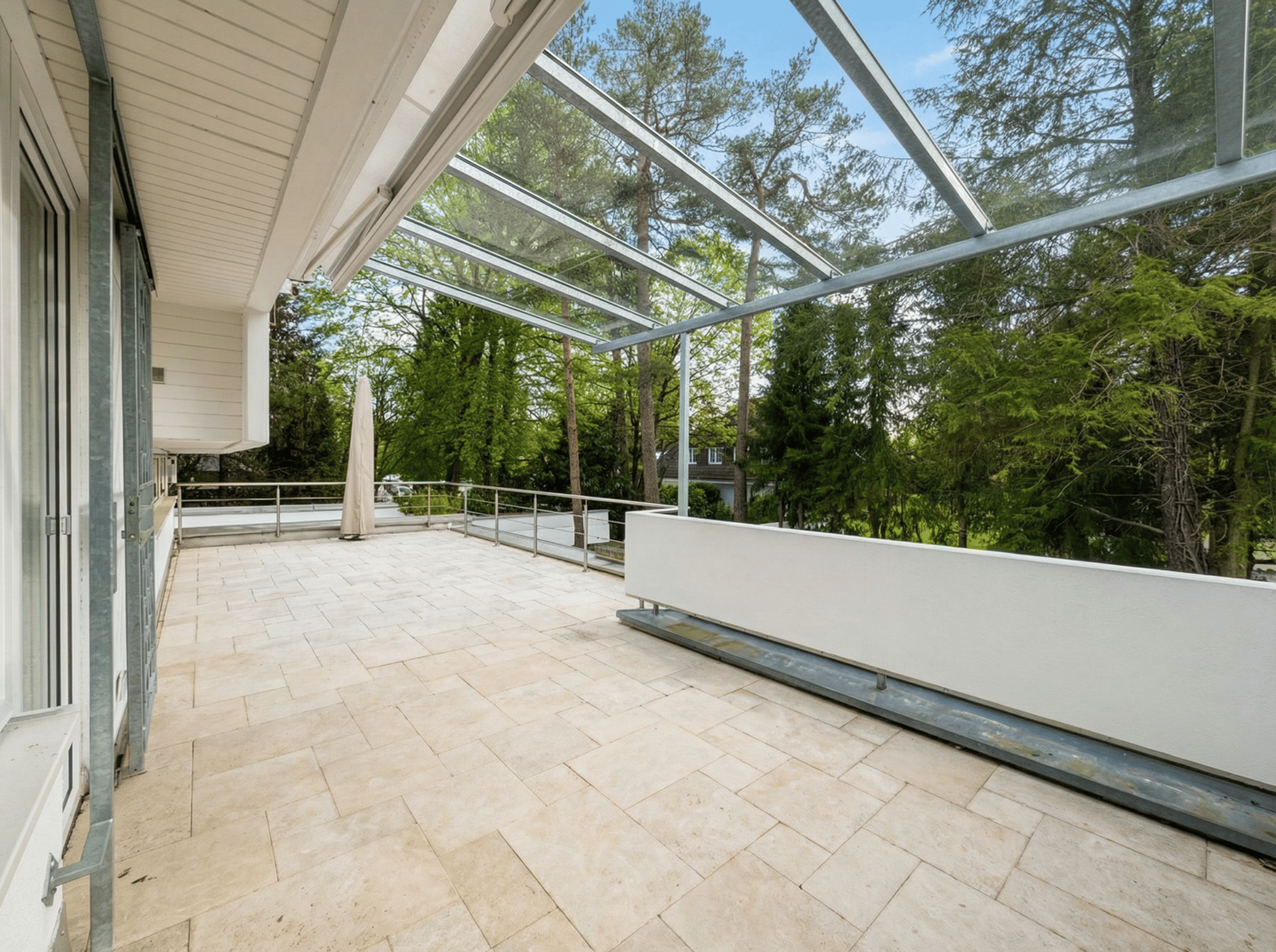 Rohdachboden in 82031 Grünwald mit 190 m² kaufen