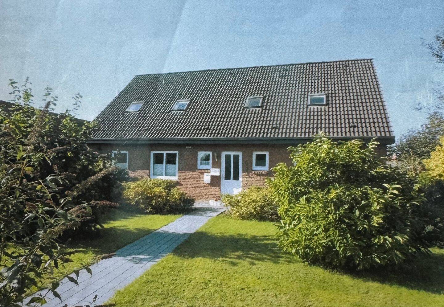Einfamilienhaus mit zwei Ferienwohnungen – Schacht-Audorf – Bild 1 von 9