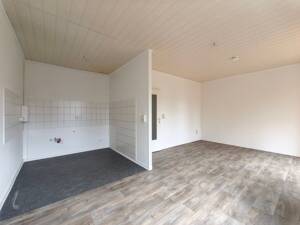 BALKONWOHNUNG im 1.OBERGESCHOSS – 6766 Bitterfeld-Wolfen – Vorschaubild 3