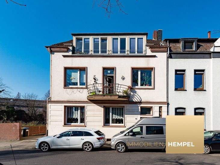 Rendite zum Verlieben - 4-Parteien-Wohnhaus in Rheinnähe in Duisburg-Homberg