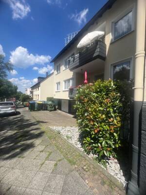 Renovierte 2-Zimmer-Wohnung in Bochum, 3. OG – 44879 Bochum – Vorschaubild 1