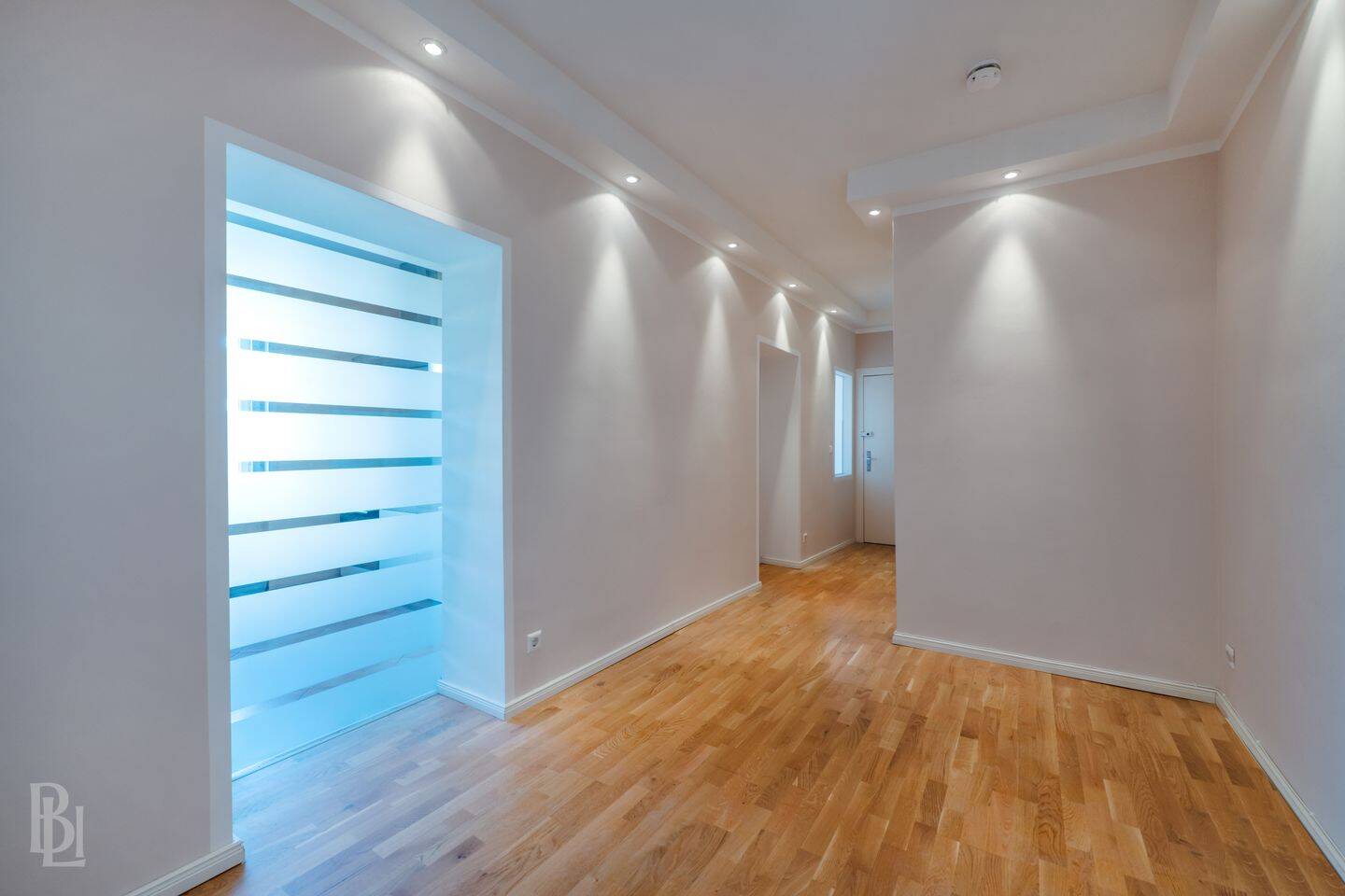 Sonniges Wohnglück in Steglitz: 2 Zimmer, Balkon & bequemer Aufzug – Berlin – Vorschaubild 6