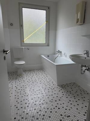 3-ZKB-Wohnung -Erstbezug nach Renovierung- Gartenmitbenutzung zentral in Bergkamen 6011.10202 – 59192 Bergkamen – Vorschaubild 4