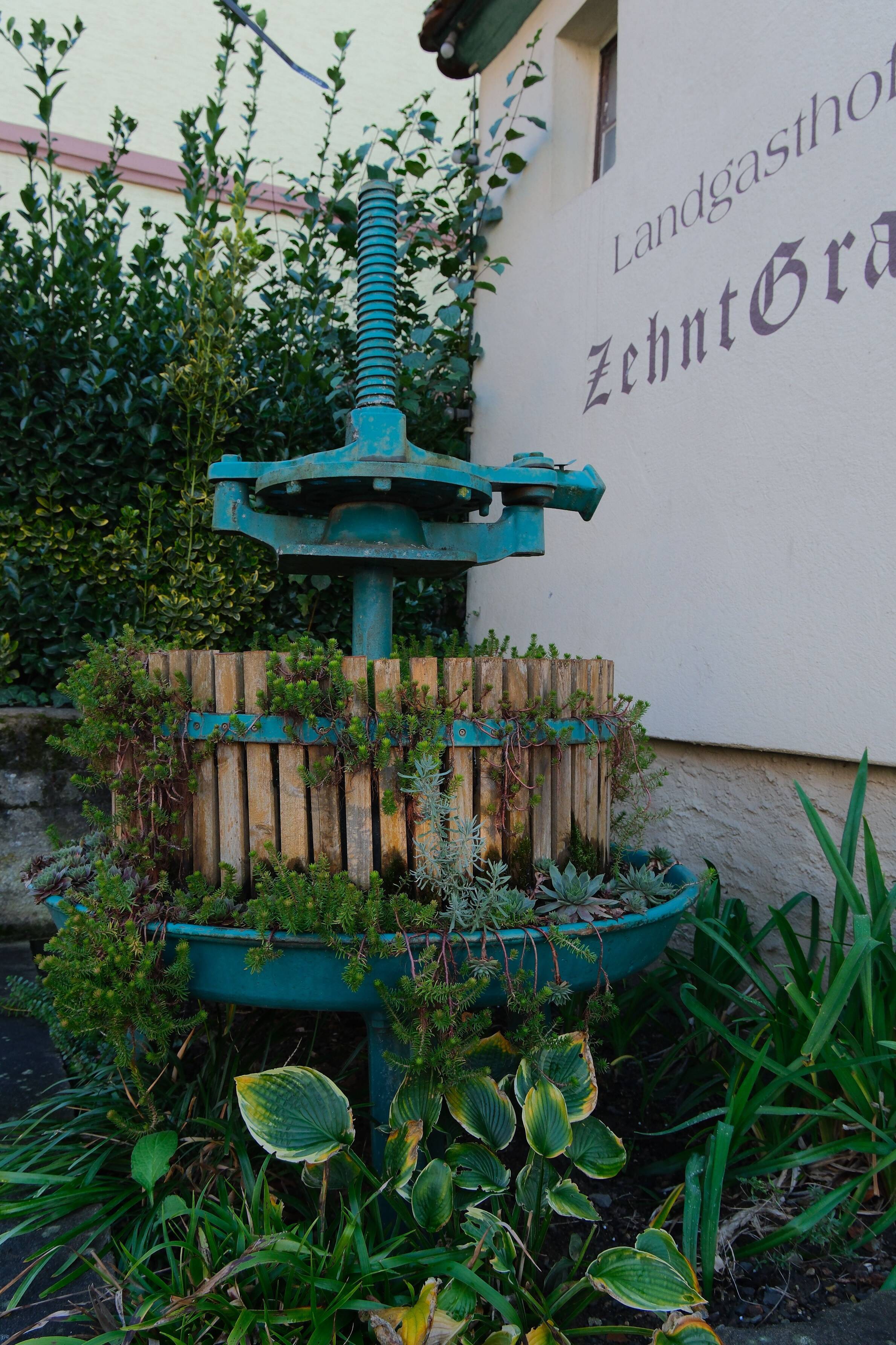 Mehrfamilienhaus mit Rohbau ( im Sanierungsgebiet / Steuervorteile ) – Wipfeld – Vorschaubild 4