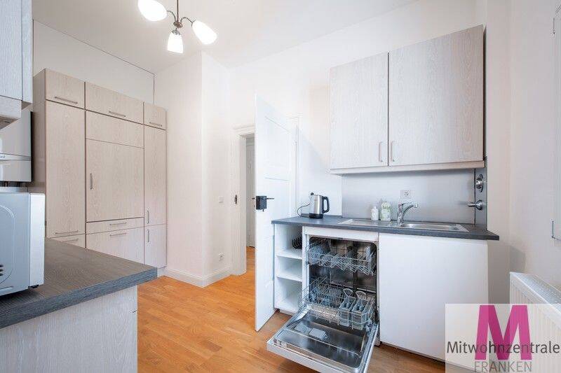4,5 Zimmer mit Blick auf den Rosenaupark – Nürnberg – Vorschaubild 9