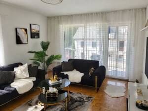3-Zimmer-Wohnung mit Balkon und Garage in Trier-Heiligkreuz! – 54295 Trier – Vorschaubild 2