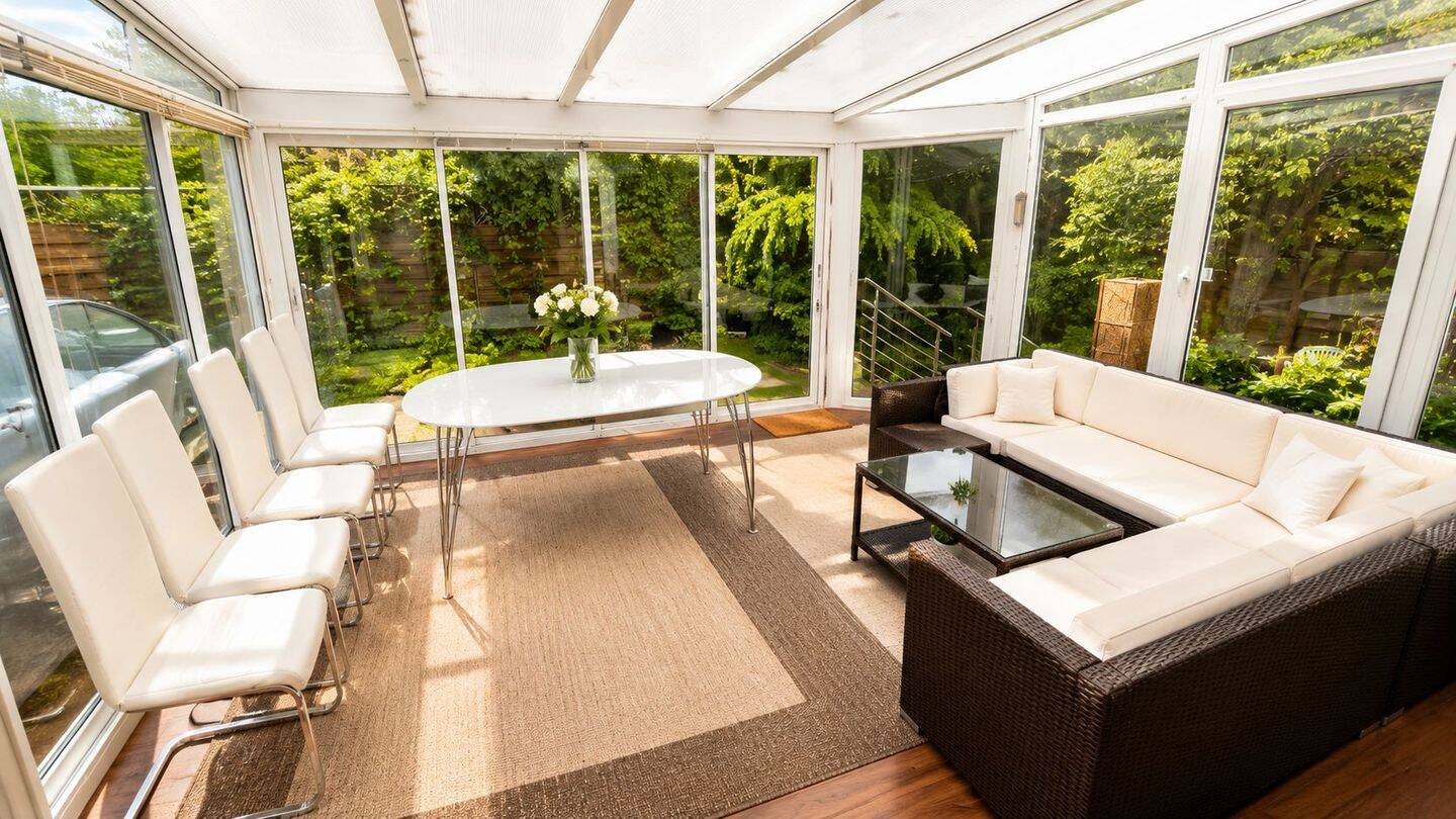 Familienidylle in Britz: Bungalow mit Sauna, Pool und vielseitigem Kellerbereich – Berlin – Vorschaubild 4
