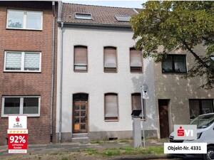 Reihenhaus im Bismarckviertel - großzügig und vielseitig nutzbar