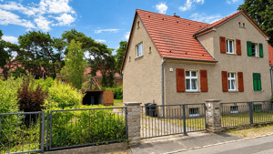 Ein Haus mit Geschichte. Ein Grundstück mit Zukunft