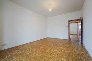 Mörsenbroich: Charmante Altbauwohnung mit Balkon – 40470 Düsseldorf – Vorschaubild 4