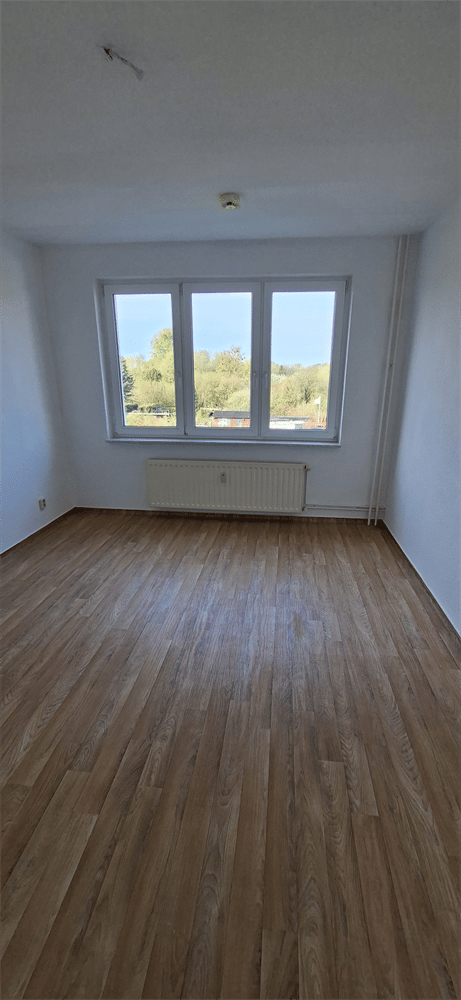 Kleine 2-Raumwohnung mit Balkon! – Neustrelitz – Vorschaubild 3