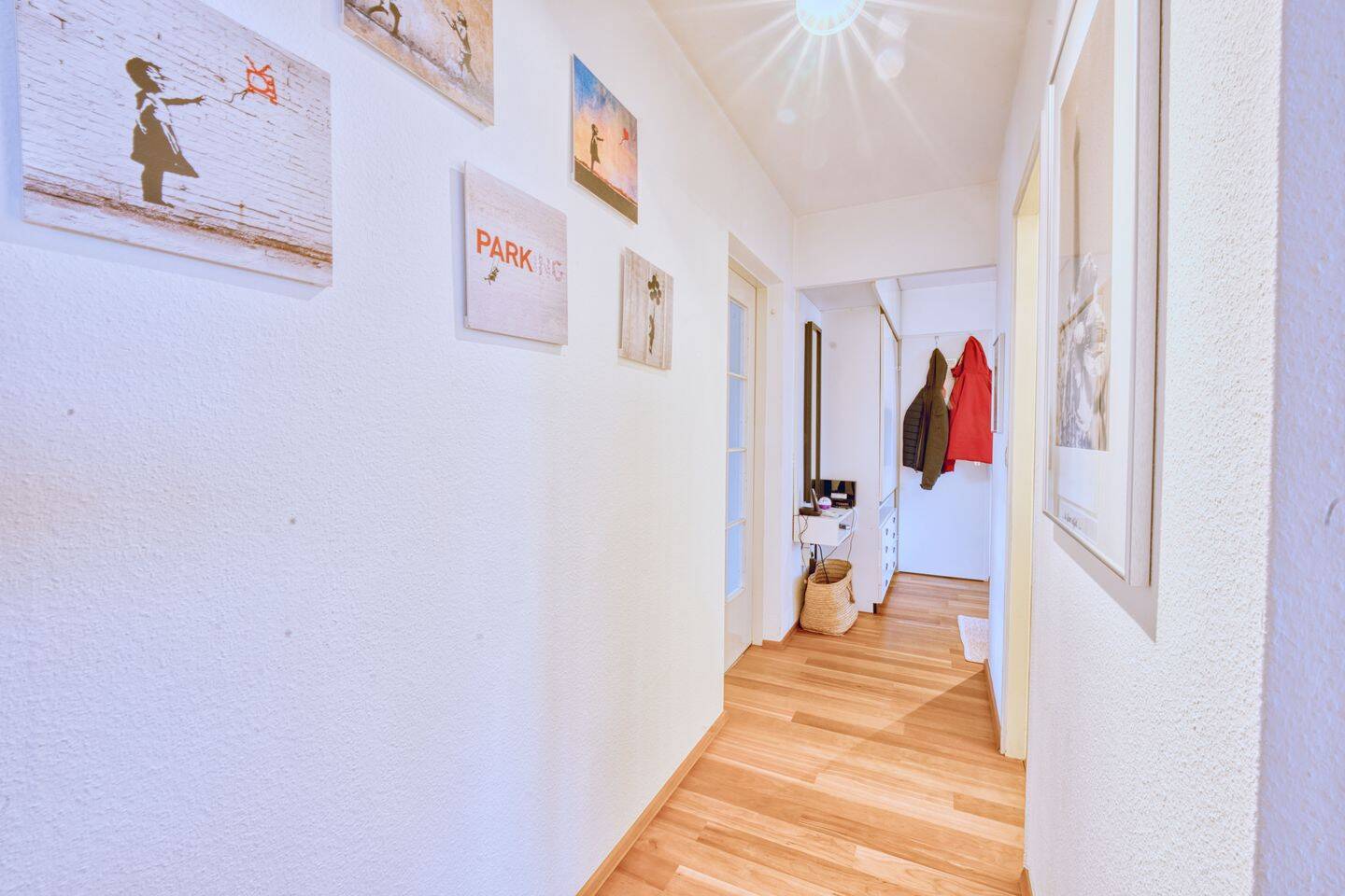 Wunderschöne lichtdurchflutete 3-Zimmer-Wohnung in Bogenhausen - Sofort einziehen und wohlfühlen! – München – Vorschaubild 9