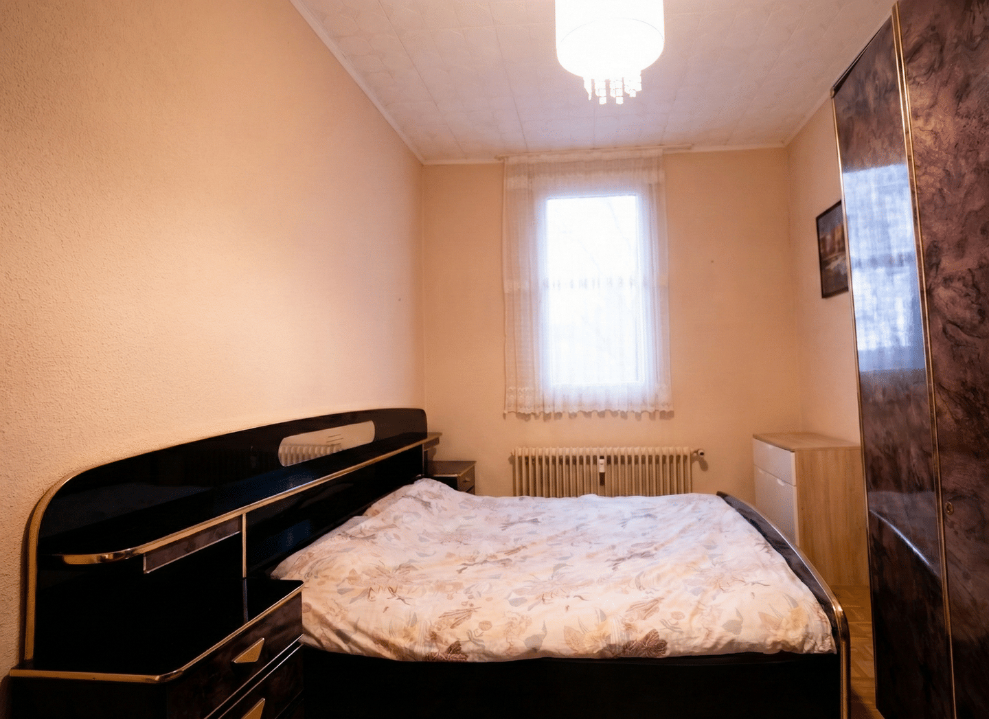 Zentrumsnahe 4-Zimmer-ETW mit exklusivem Dachboden – ideal für Kapitalanleger – Solingen – Vorschaubild 3