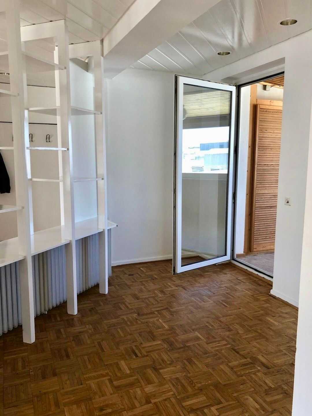 Zentrale 3Z Penthouse Wohnung, Balkon, Sauna, Fahrstuhl – Osnabrück – Vorschaubild 5