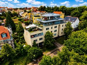 Wohnen auf Hausniveau - außergewöhnliche Eigentumswohnung in Bestlage von Halle-Kröllwitz