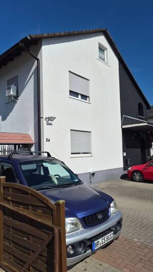 Großzügiges Zweifamilienhaus in Fürth in ruhiger zentraler Lage