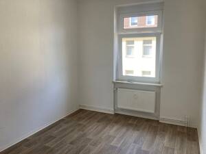 Helle 2-Zimmer-Wohnung mit Balkon sucht Sie! – 39116 Magdeburg – Vorschaubild 5