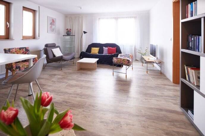 Full furnished apartment fully equipped in a quiet location near the Blühender Barock Ludwigsburg.
