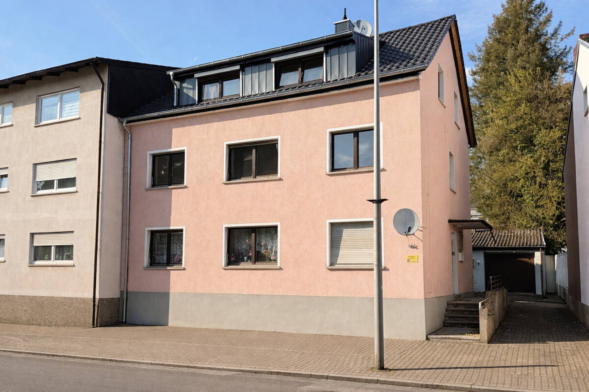 Mehrfamilienhaus in 66333 Völklingen / Geislautern mit 320 m² kaufen