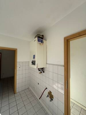 Ruhige 2,5 Raumwohnung mit Balkon auf der Tiergartenstraße – 47053 Duisburg – Vorschaubild 6