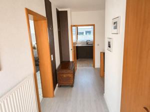 Gepflegter Bungalow auf großem Grundstück – ideal zum Einziehen oder für Mehrfamilienhaus-Neubau – 22043 Hamburg – Vorschaubild 6