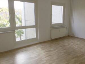 Praktische 3-Zimmer-Wohnung - WG geeignet! – 1169 Dresden – Vorschaubild 2
