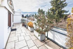Obermenzing: Dachterrassenwohnung mit Penthouse-Charakter und Entwicklungsspielraum – 81247 München – Vorschaubild 9