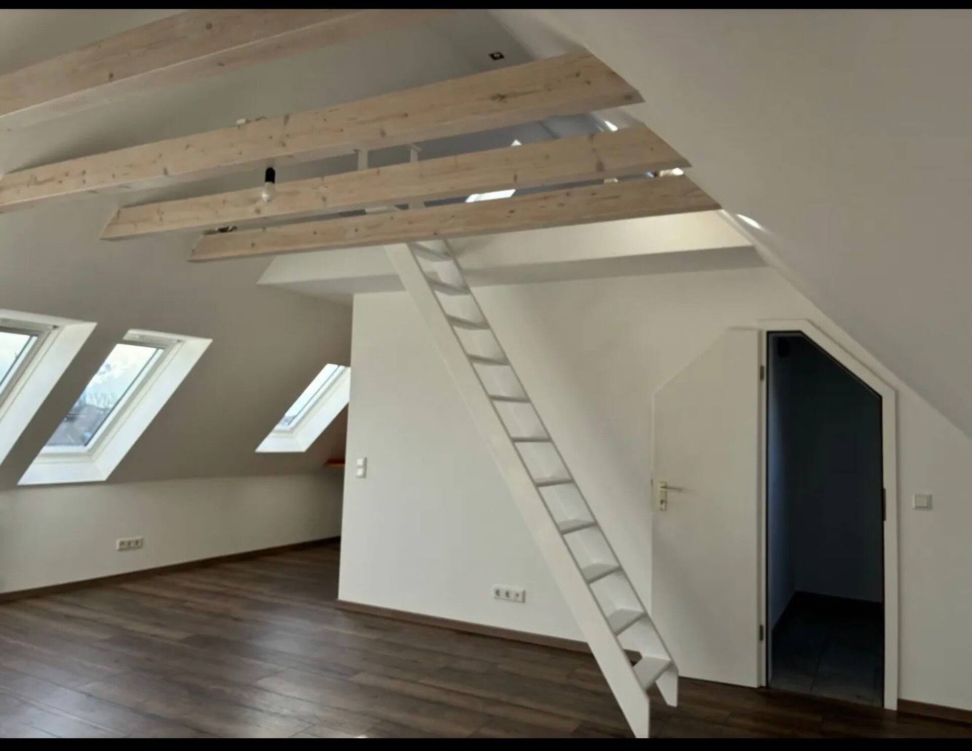 Dachgeschosswohnung in 46535 Dinslaken mit 35 m² kaufen