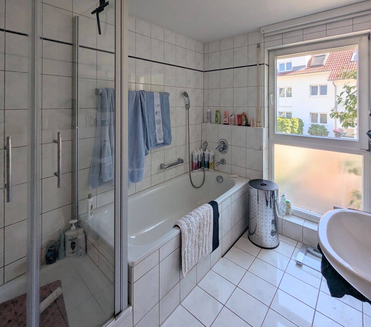 Grünes Idyll mit TG-Stellplatz in Stuttgart-Vaihingen! – Stuttgart – Vorschaubild 8
