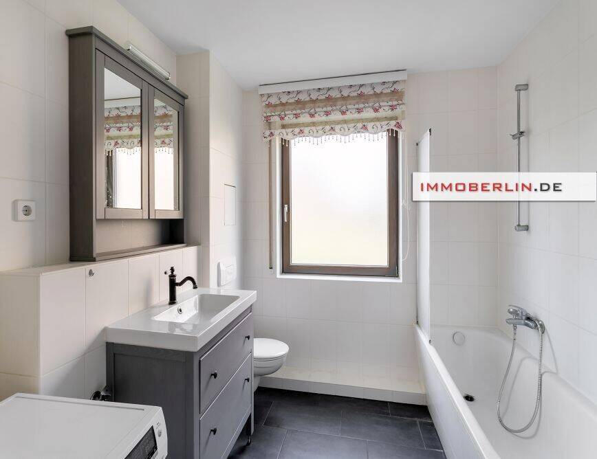 IMMOBERLIN.DE - Komfortable Wohnung mit ruhiger Südwestloggia nahe WISTA & Flughafen BER – Berlin – Vorschaubild 4