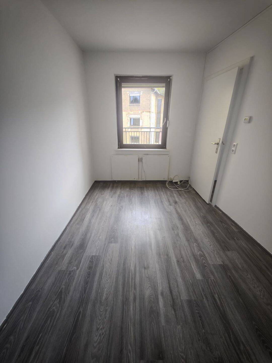 Großzügiges Haus mit 11 Zimmern, Wintergarten und flexiblem Nutzungspotenzial – Rockenhausen – Vorschaubild 8