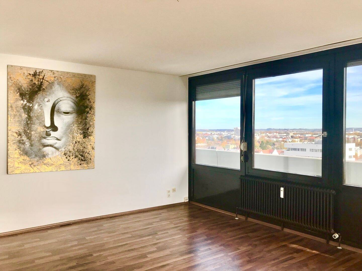 Urbanes Wohnen im 15. Stockwerk des Universum Centers mit sensationellem Fernblick auf das Münster und die Alpenkette – Ulm – Vorschaubild 7