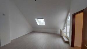 Modernisierte 3-Zimmer-Maisonette-Wohnung in Köln-Rath – 51107 Köln – Vorschaubild 7