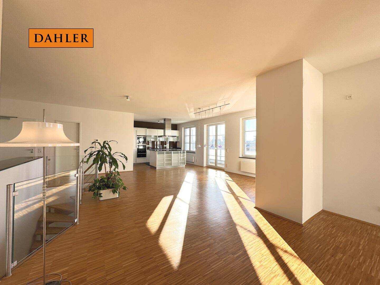 Exquisite Penthouse-Maisonette mit privater Dachterrasse – Augsburg – Vorschaubild 4