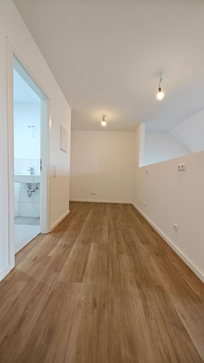 Neue Wohnung, neues Glück! Attraktive 1-Raum-Wohnung mit Balkon. – Leipzig – Vorschaubild 9