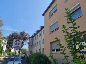 Besondere Aktion: Verkäufer erstattet Kaufnebenkosten - zeitlich begrenzt - siehe Sonstiges (!) – August-Bier-Str. 4, 53129 Bonn – Vorschaubild 2