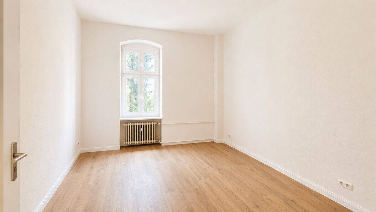 Attraktive 2-Zi- Altbauwohnung mit sonnigem Balkon - stilvoll renoviert & Einbauküche! Bezugsfrei! – Berlin – Vorschaubild 6