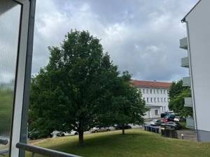 Apartment - ruhig, hell und zentral, neu und hochwertig renoviert, Parkettboden – 66123 Saarbrücken – Vorschaubild 2