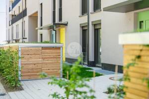 Ideale Familien-Maisonette-Wohnung mit Garten im Stühlinger – 79114 Freiburg im Breisgau – Vorschaubild 4