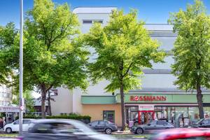 Bezugsfreie 2-Zimmer-Wohnung mit Aufzug und Loggia im idyllischen Westend – 14052 Berlin – Vorschaubild 9