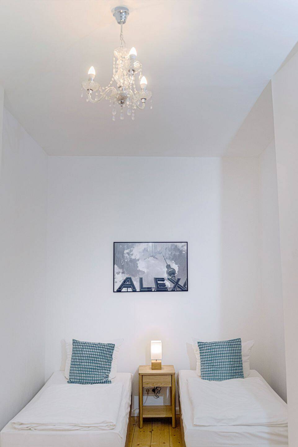3 Zimmer in wunderschönem Altbau nahe Kollwitzplatz – Berlin – Vorschaubild 4