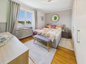 Wohnen mit Weitblick - modernisierte 3-Zimmer-Wohnung mit Süd-Balkon in Kolbermoor – 83059 Kolbermoor – Vorschaubild 3