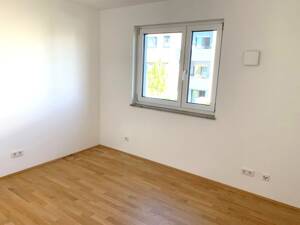 Attraktive 3-Zimmer-Wohnung in ruhiger Lage mit Wohnberechtigungsschein (Stufe II) – 93055 Regensburg – Vorschaubild 6