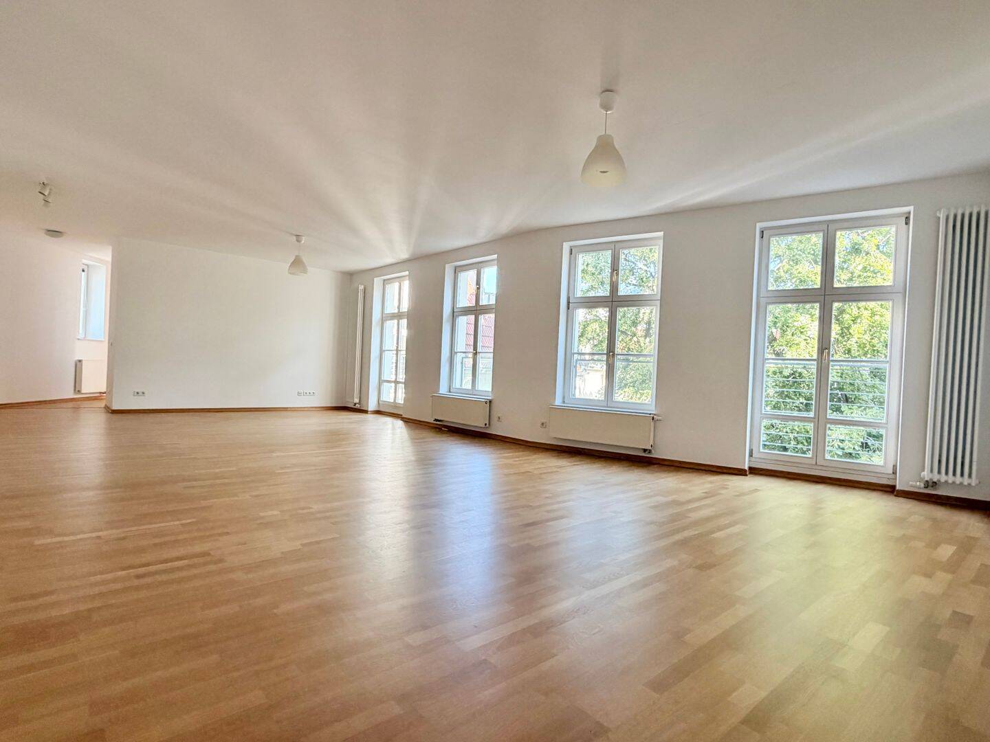 Geräumige Wohnung in exclusiver Lage