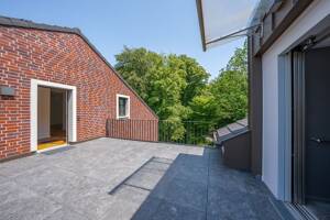 Wohnjuwel an der Waldau: Wohntraum mit zwei Panoramabalkonen und purem Luxuskomfort auf 140m² – 53127 Bonn – Vorschaubild 2